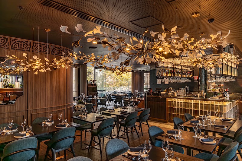 Pearl Dining