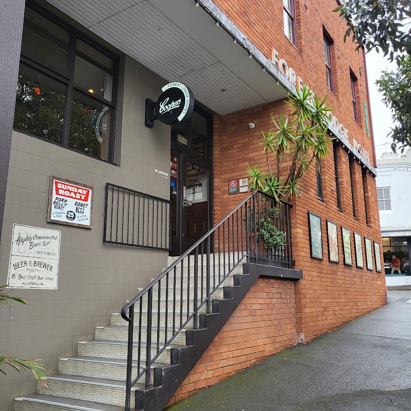 Forest Lodge Hotel 2