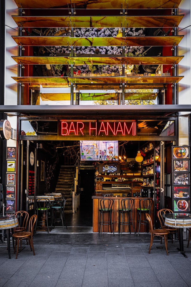 Bar Hanami 3