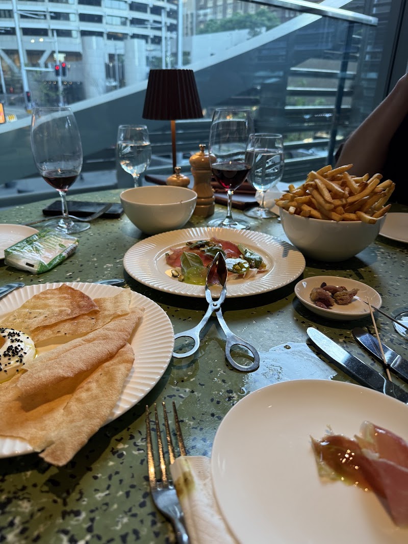 Bistro George 3