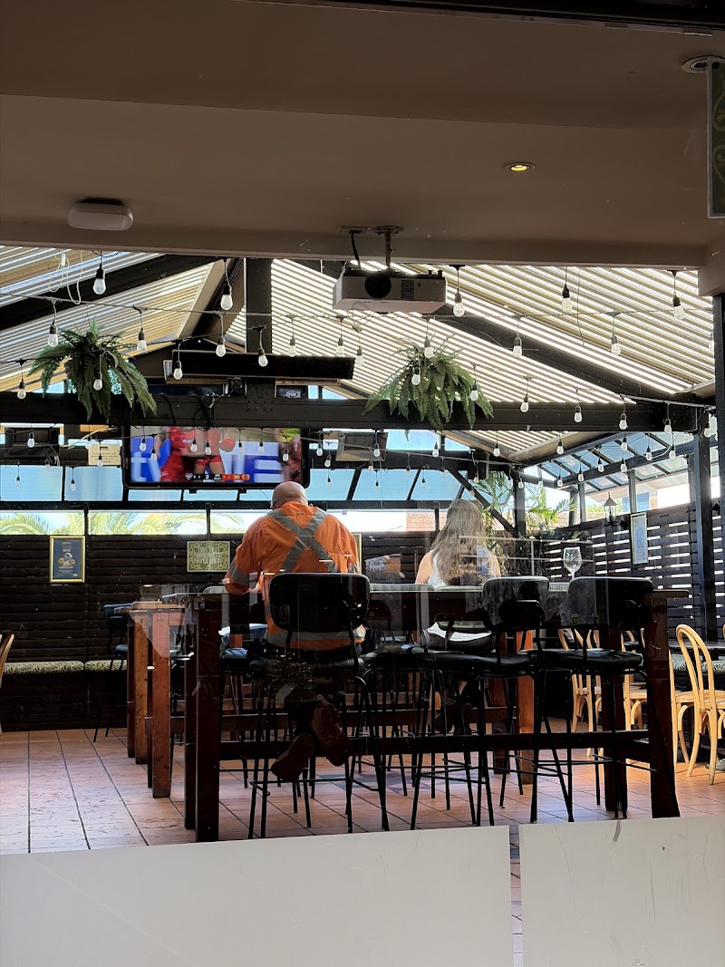 The Kirribilli Hotel 5