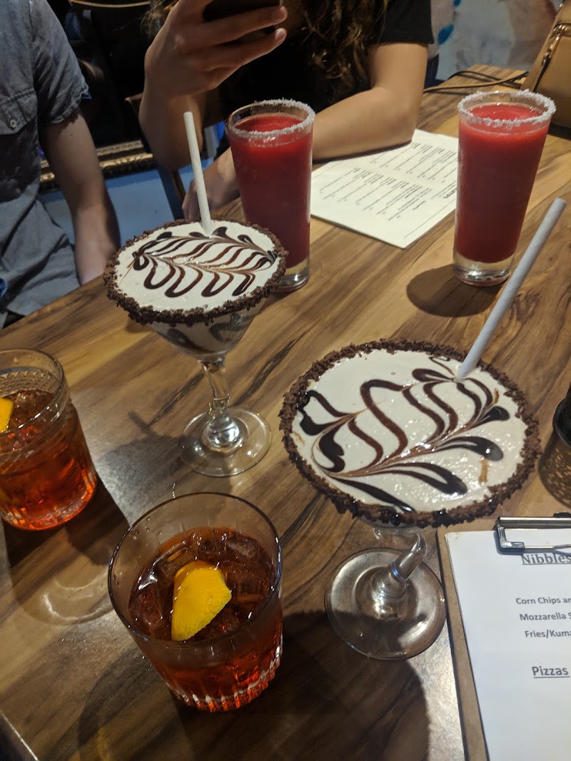 Kuleto's Cocktail Bar 6