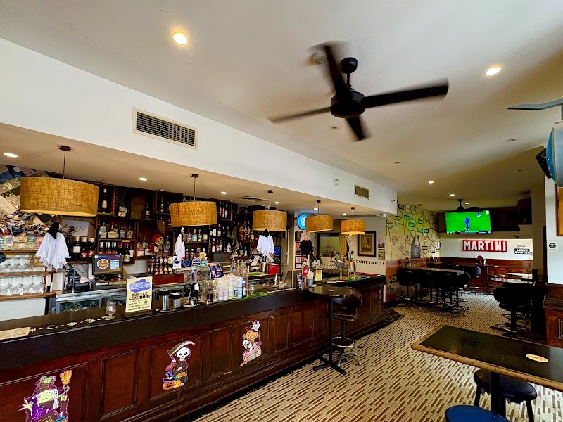 Forest Lodge Hotel 6