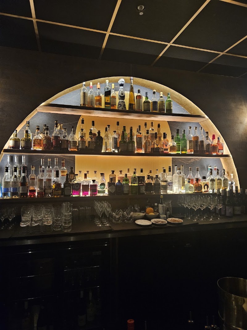 Bar 1880 6